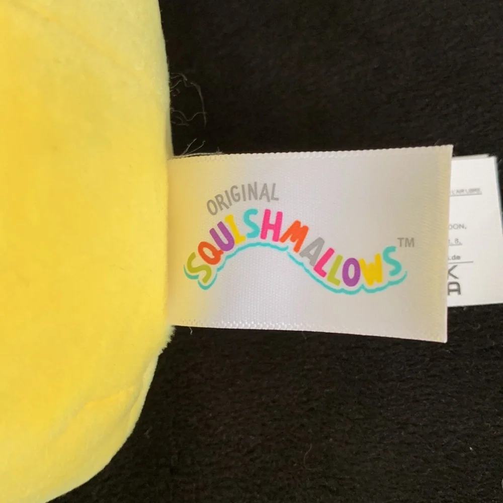 Squishmallows Sunny the Bee NWT 6” with Flower NWT - Picture 10 of 10